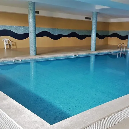 Lovelystay - Sea View With Pool & Garden Apartment
